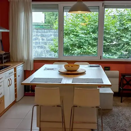 Baztan-apartamento شقة